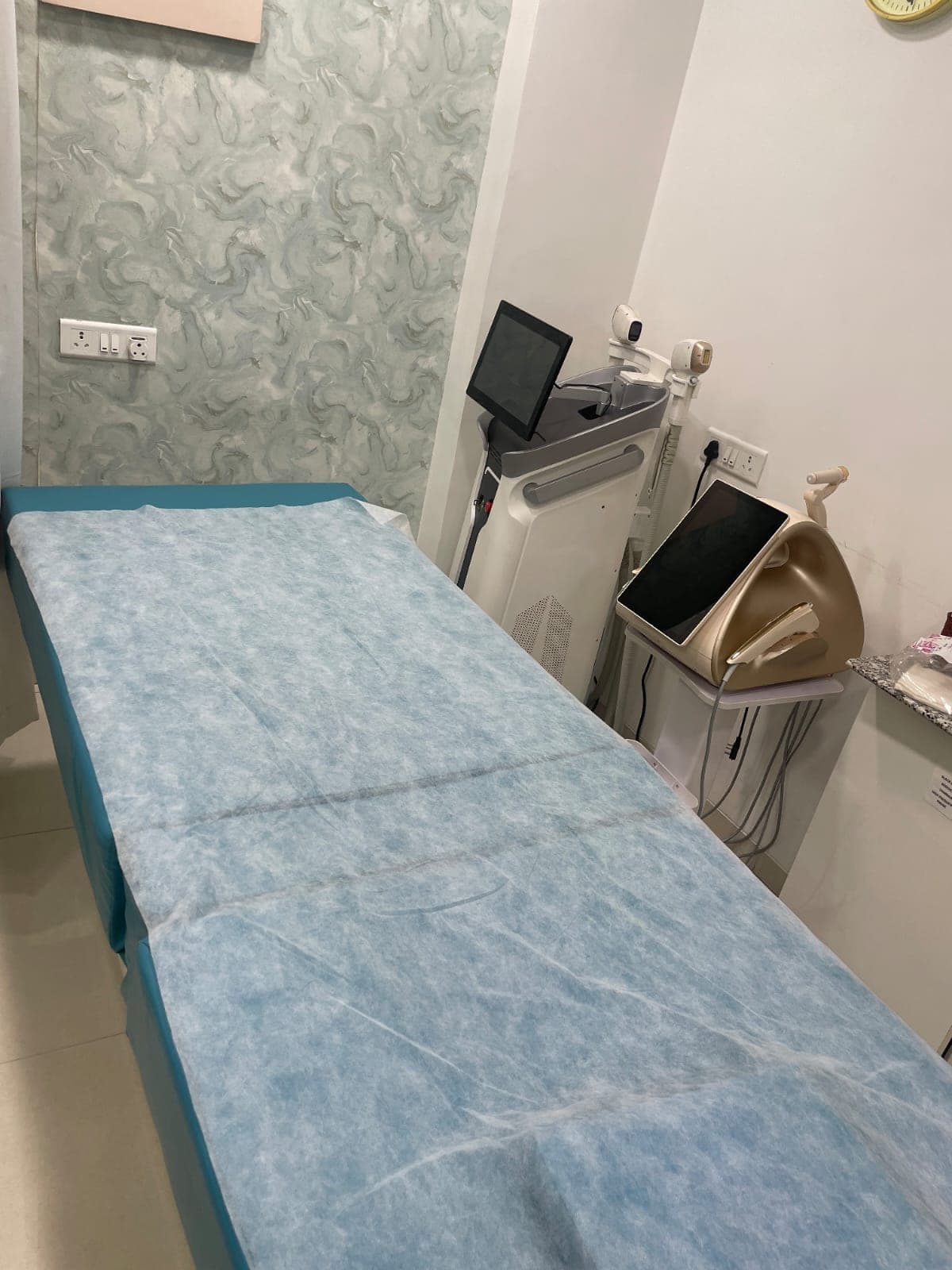Consultation room at Bodysutra Clinique